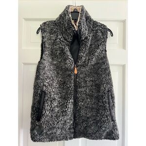 Simply Southern Soft Fleece Sherpa Vest